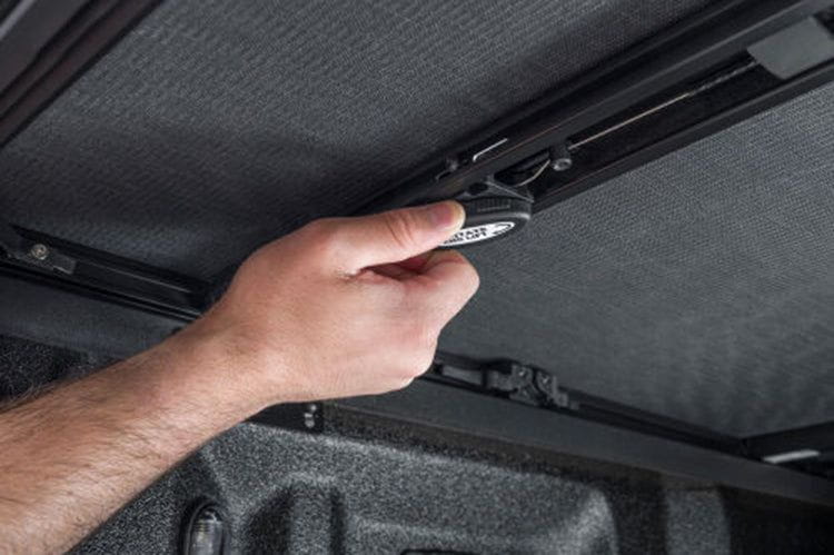 Extang Trifecta ALX 2015-2019 Chevy Silverado 2500/3500 6'6" Tonneau Cover 90450