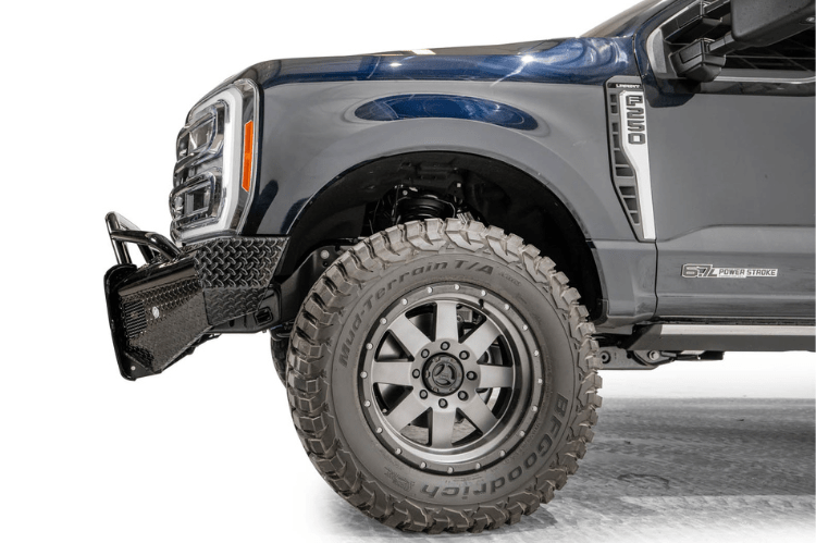 Fab Fours FS23-S5962-1 Ford F450/F550 Superduty 2023 Black Steel Front Bumper with Pre-Runner Guard
