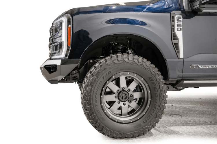 Fab Fours FS23-V5951-1 Ford F250/F350 Superduty 2023 Vengeance Front Bumper No Guard