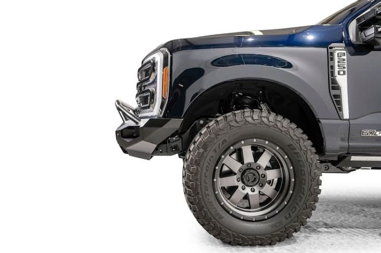 Off-road front bumper with pre-runner guard by Fab Fours for Ford F250/F350 Superduty 2023-2025 – Model FS23-X5952-1