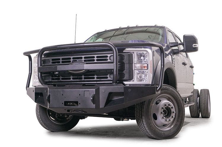 Fab Fours FS23-A5960-1 Ford F450/F550 Superduty 2023-2024 New Premium Front Bumper Winch Ready with Full Guard