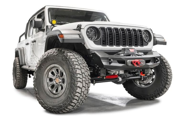 Fab Fours Ghost Stubby front winch bumper JL24-B5151-1 for 2020-2025 Jeep Gladiator JT durable Ghost Stubby bumper black