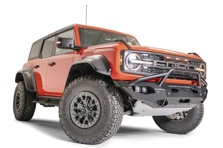 Fab Fours Matrix Prerunner Guard front bumper BR22-X5752-1 for 2022-2024 Ford Bronco Raptor durable winch bumper black