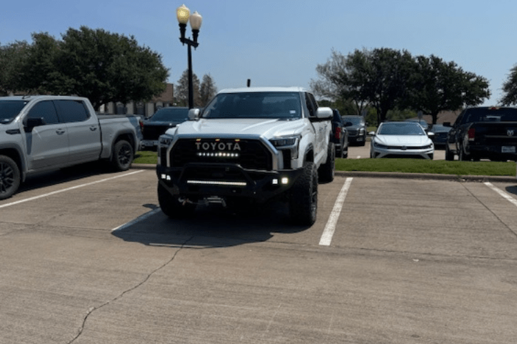 Fab Fours TT22-X5452-1 Matrix Front Bumper with Pre-Runner Guard, Winch Ready for Toyota Tundra 2022-2024
