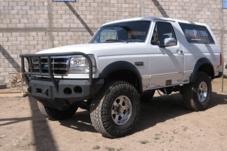 Iron Bull Front Bumper #1 for 1992–1996 Ford Bronco, showcasing a rugged and durable Ford Bronco front bumper replacement designed for strength and off-road protection