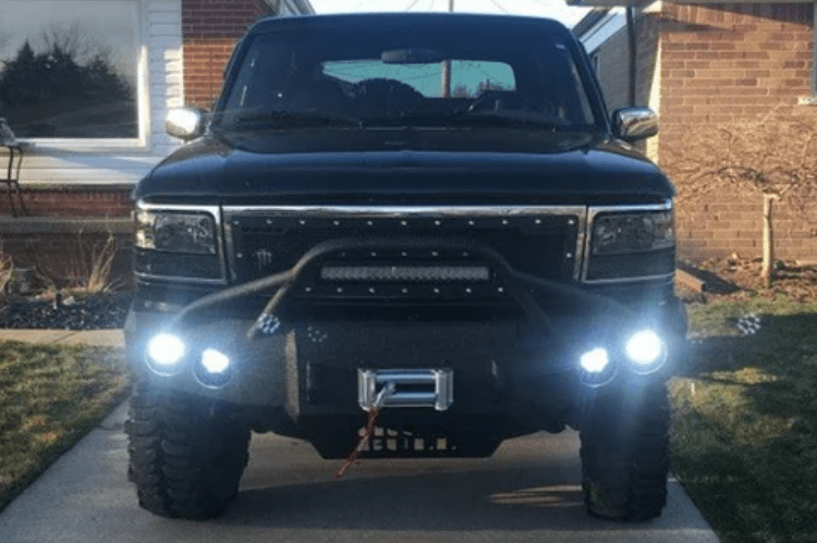 Iron Bull Front Bumper #1 for 1992–1996 Ford Bronco, showcasing a rugged and durable Ford Bronco front bumper replacement designed for strength and off-road protection