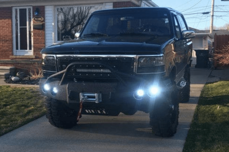 Iron Bull Front Bumper #1 for 1992–1996 Ford Bronco, showcasing a rugged and durable Ford Bronco front bumper replacement designed for strength and off-road protection