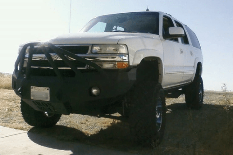 Iron Bull heavy duty front bumper for 2000-2002 Chevy Silverado 2500/3500, rugged steel design for maximum protection and upgrade