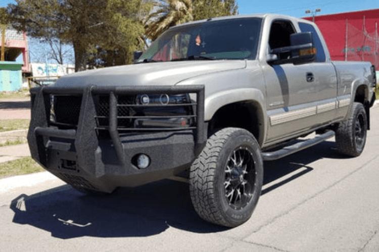 Iron Bull heavy duty front bumper for 2000-2002 Chevy Silverado 2500/3500, rugged steel design for maximum protection and upgrade