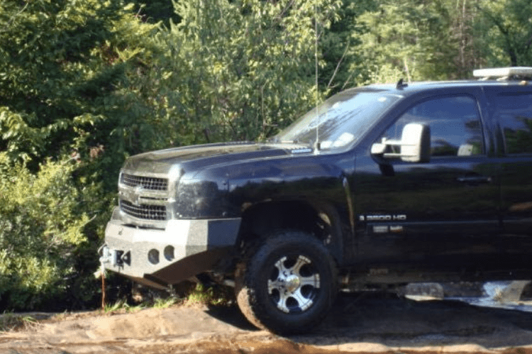 Iron Bull Heavy Duty Front Bumper installed on a Chevy Silverado 2500/3500 2007-2010, showcasing a durable Chevy Silverado front bumper design