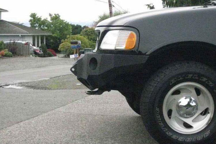 This offroad front bumper #20 from Iron Bull gives your 1997-2003 Ford F150 maximum structural defense on wild backcountry
