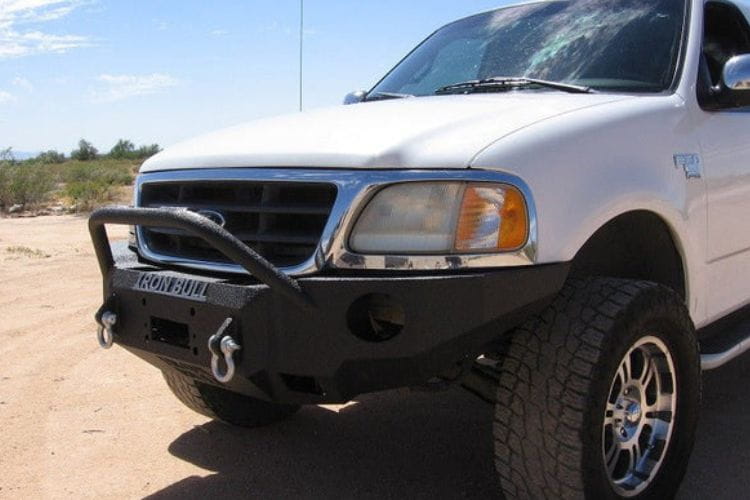 This offroad front bumper #20 from Iron Bull gives your 1997-2003 Ford F150 maximum structural defense on wild backcountry