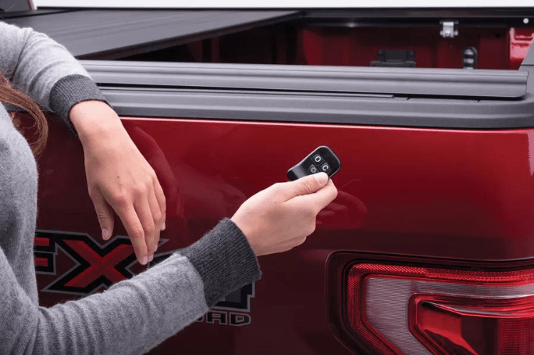 Retrax PowertraxPRO MX 2015-2019 GMC Sierra 2500/3500 6'6" Tonneau Cover - WIDE RAIL 90472