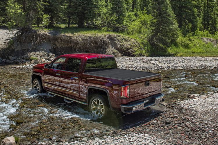 RetraxONE MX 2015-2019 Chevy Silverado 2500/3500 6' 6" Tonneau Cover - WIDE RAIL 60472