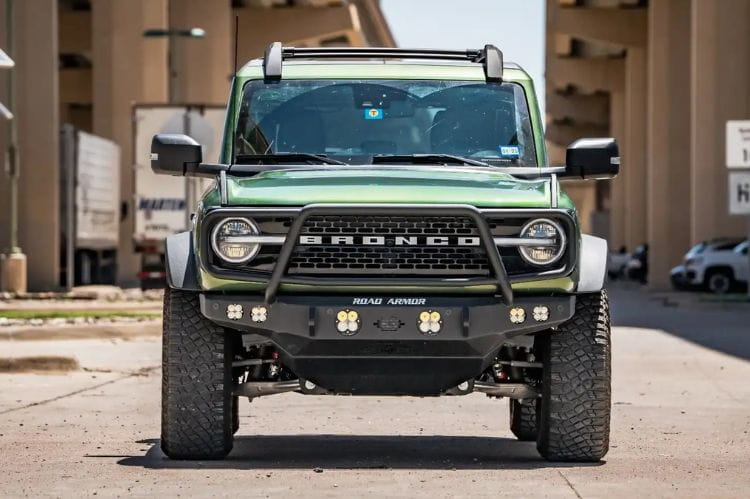 Road Armor Stealth mid width Lonestar Guard bumper 6213FNW5B for 2021-2026 Ford Bronco durable Road Armor front bumper