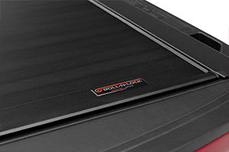 Roll-N-Lock E-Series Retractable 2015-2019 Chevy Silverado 2500/3500 6' 7" Tonneau Cover RC221E