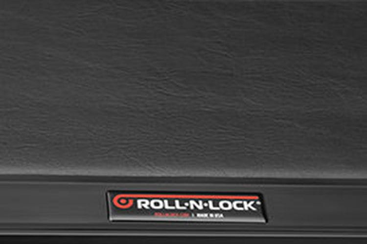 Roll-N-Lock M-Series 2020-2022 Chevy Silverado 2500/3500 6.6' Tonneau Cover LG226M