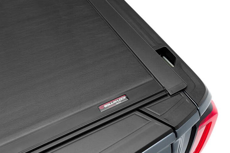 Roll-N-Lock M-Series Retractable 2020-2022 Chevy Silverado 2500/3500 8' 2" Tonneau Cover LG225M