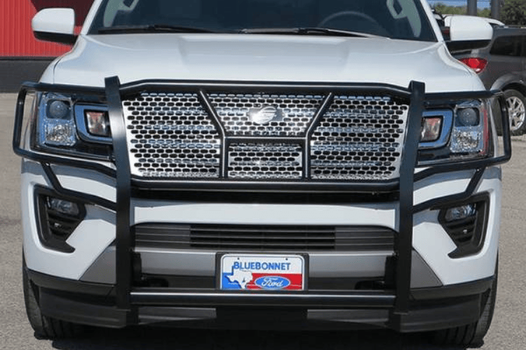 Steelcraft grille guard 50-1330C for 2018–2024 Ford Expedition, heavy-duty front protection with a durable steel design.