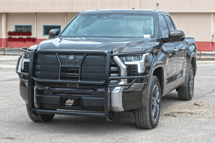 Steelcraft black grille guard 50-3390C for 2022–2025 Toyota Tundra, heavy-duty steel grille guard for rugged front-end protection.