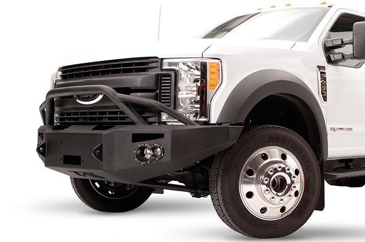 Fab Fours FS17-A4252-1 Ford F450/F550 Superduty 2017-2019 Premium Front Bumper Winch Ready with Pre-Runner Guard