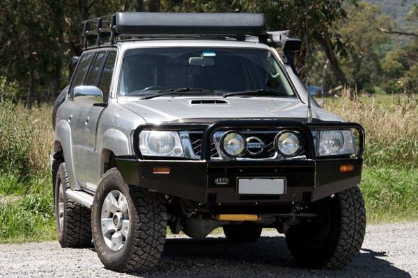 ARB 3438260 Nissan Pathfinder 2005-2007 Deluxe Front Bumper Winch Ready with Grille Guard, Black Powder Coat Finish