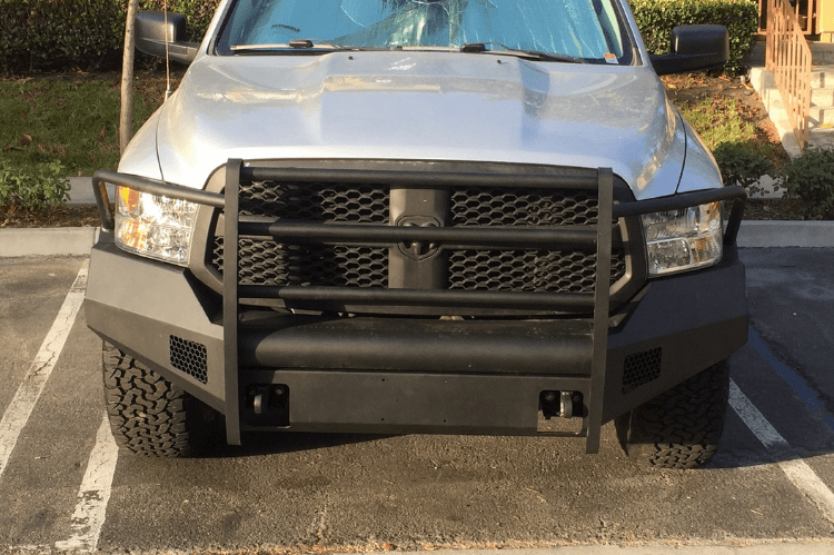 Fab Fours DR13-R2960-1 Dodge Ram 1500 2013-2018 Black Steel Elite Front Bumper Full Guard with Tow Hooks