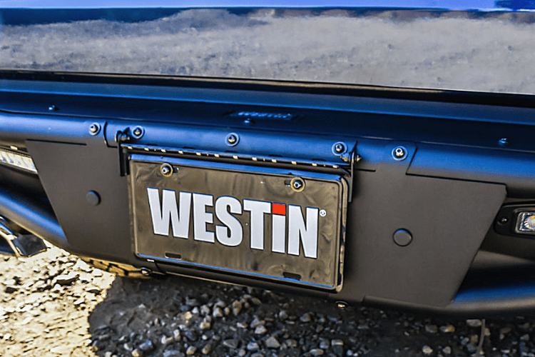 Westin 58-81215 Chevy Silverado 2500/3500 2020-2023 Outlaw Rear Bumper Black Finish