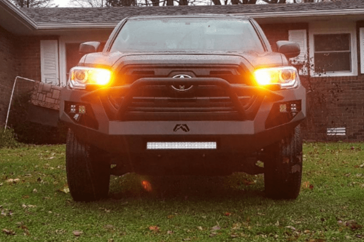 Fab Fours TT16-D3652-1 Toyota Tacoma 2016-2023 Vengeance Front Bumper with Pre-Runner Guard