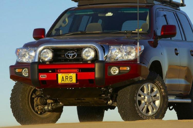 ARB 3915040 Toyota Land Cruiser 2008-2011 Sahara Bar Front Bumper 200 Series Winch Ready