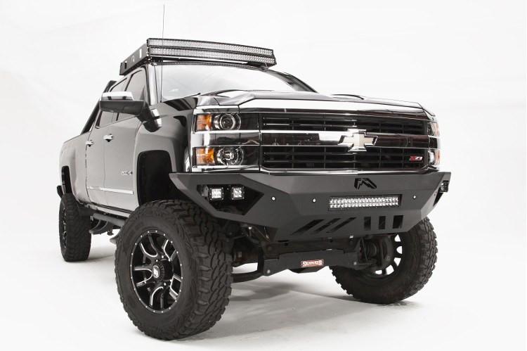 Fab Fours CH15-V3051-1 Chevy Silverado 2500/3500 HD 2015-2019 Vengeance Front Bumper No Guard with Sensor