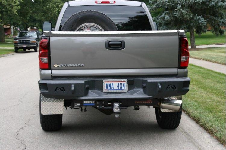 Fab Fours GMC Sierra 2500/3500 1999-2007 Rear Bumper CH99-W1250-1