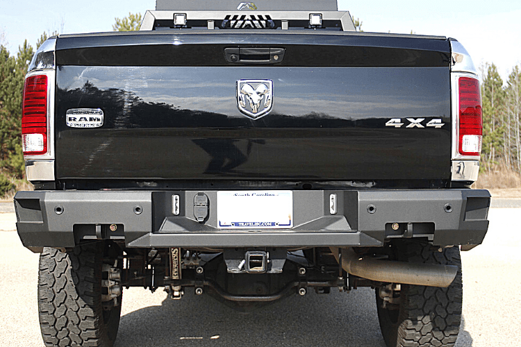 Fab Fours DR09-W2952-1 Dodge Ram 2500/3500 2010-2018 Premium Rear Bumper With Sensor