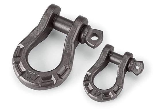 Warn Premium 92093 Black Universal 3/4" Fit Pair Shackles, 18000 lbs.