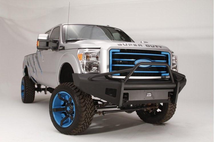 Fab Fours Ford F450/F550 Superduty 2011-2016 Front Bumper Pre-Runner Guard with Tow Hooks FS11-Q2562-1