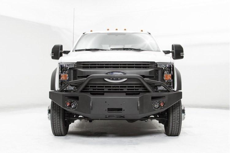 Fab Fours FS17-A4252-1 Ford F450/F550 Superduty 2017-2019 Premium Front Bumper Winch Ready with Pre-Runner Guard