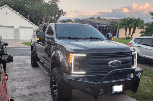 Fab Fours FS17-S4162-1 Ford F450/F550 Superduty 2017-2021 Black Steel Front Bumper with Pre-Runner Guard