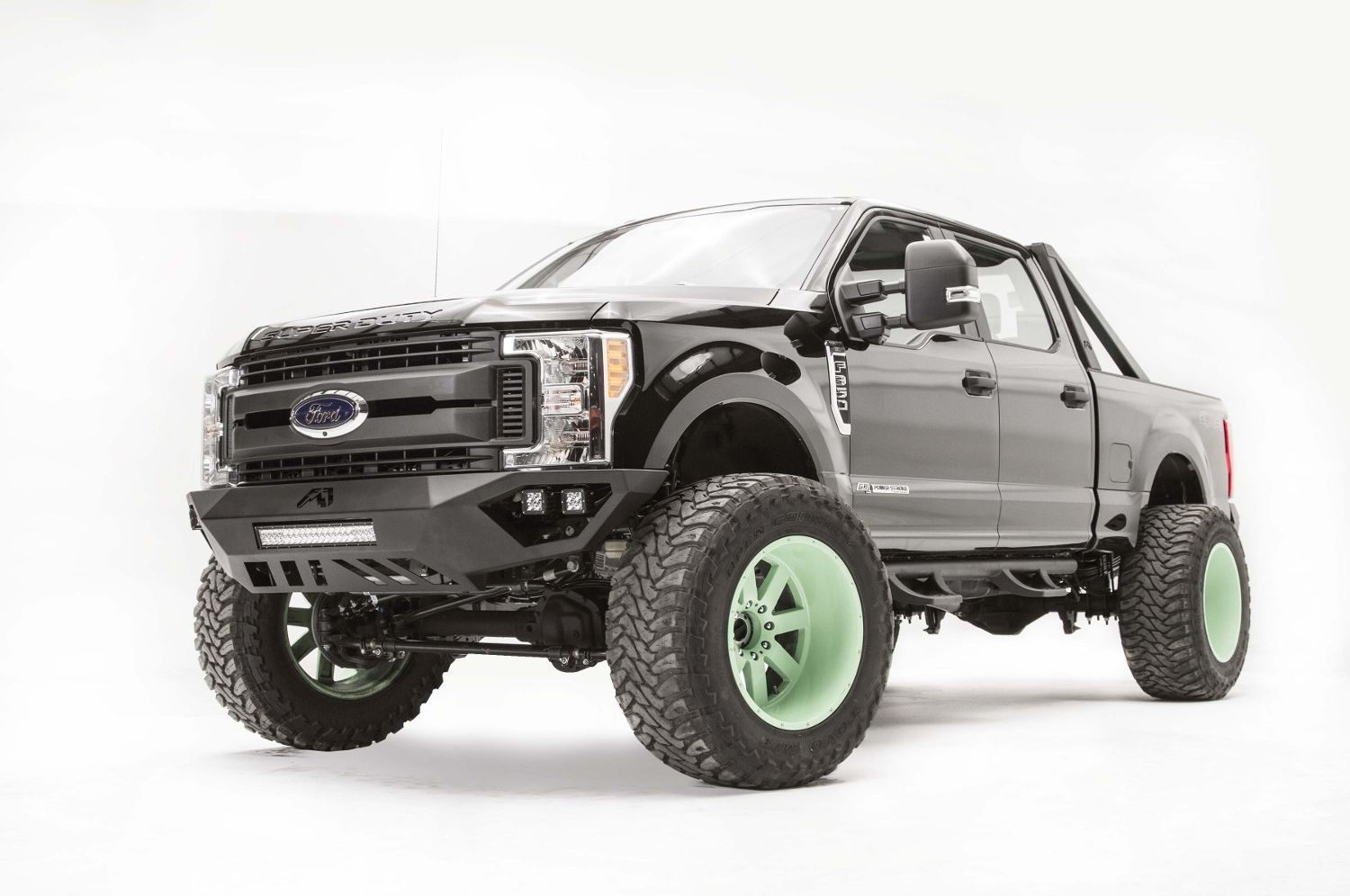 Fab Fours Vengeance No Guard Front Bumper 2017-2022 Ford F250/F350 Superduty FS17-V4151-1
