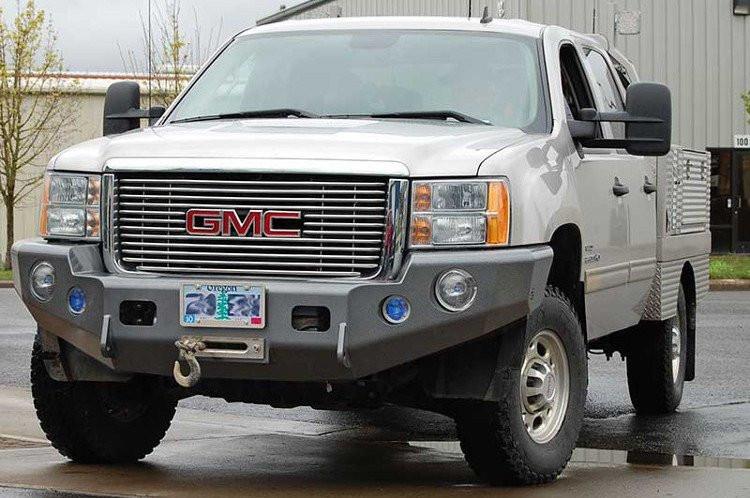 TrailReady 10701B Chevy Silverado 2500/3500 2007.5-2010 Extreme Duty Front Bumper Winch Ready Base - BumperOnly