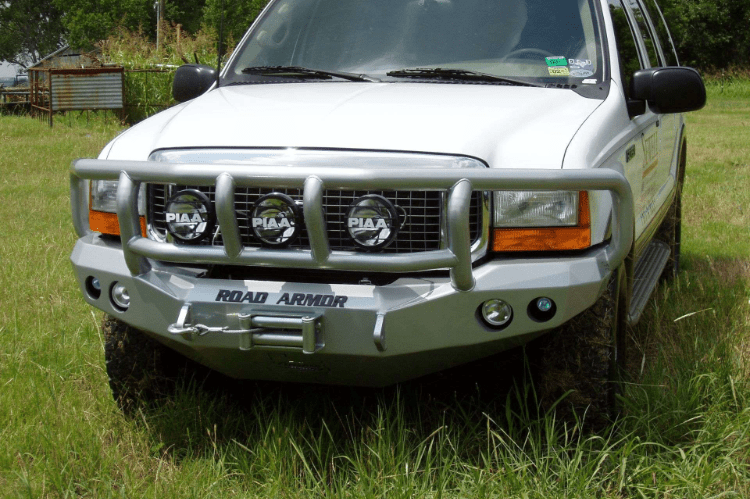 Road Armor Stealth 60502B 2005-2007 Ford F250/F350 Superduty Front Winch Ready Bumper Titan II Grille Guard, Black Finish and Round Fog Light Hole