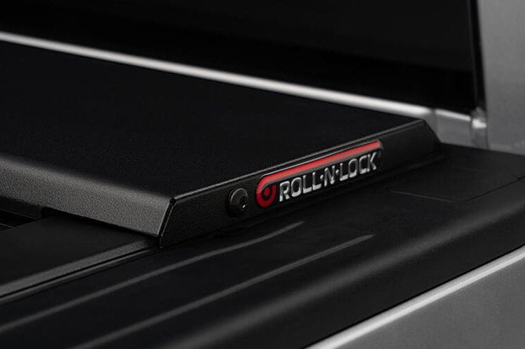 Roll-N-Lock E-Series 2017-2022 Ford F250/F350 Super Duty 6'8" Tonneau Cover RC151E