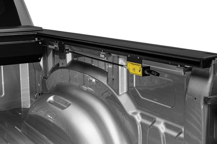 Roll-N-Lock E-Series 2017-2022 Ford F250/F350 Super Duty 6'8" Tonneau Cover RC151E