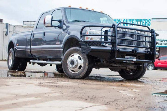 Tough Country Ford F250/F350 Superduty 2005-2007 Front Bumper Expanded Metal without Tow Hooks,  Gloss Black Powder Coat Finish TFR0500FLRESM