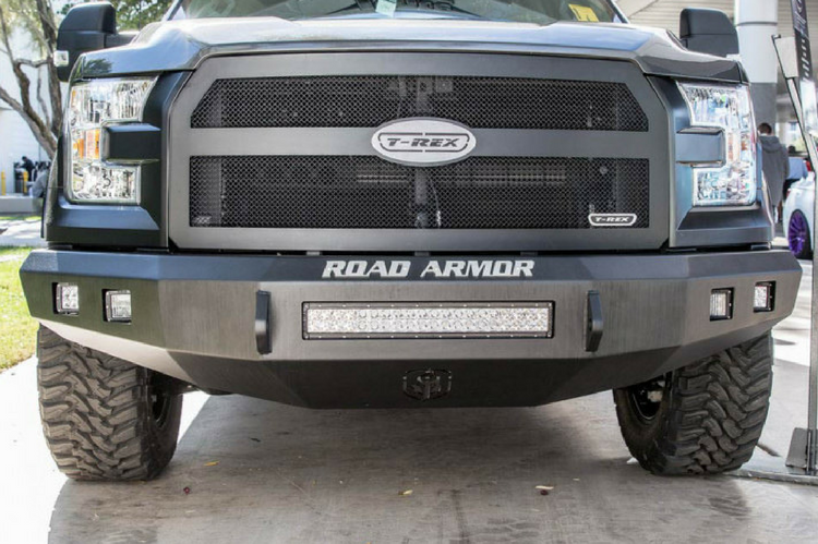 Road Armor Stealth 38200B-NW 2011-2014 Chevy Silverado 2500/3500 Front Non-Winch Bumper No Guard, Black Finish and Round Fog Light Hole