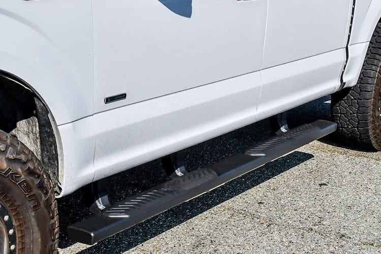 Westin 28-521095 2017-2025 Ford F250/F350 Super Duty R5 XD Nerf Step Bars