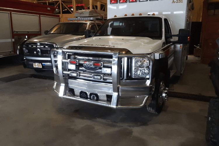 Ali Arc Traditional Aluminum Ford F250/F350 Superduty 1997-2007 Front Bumper With Rake FDR273