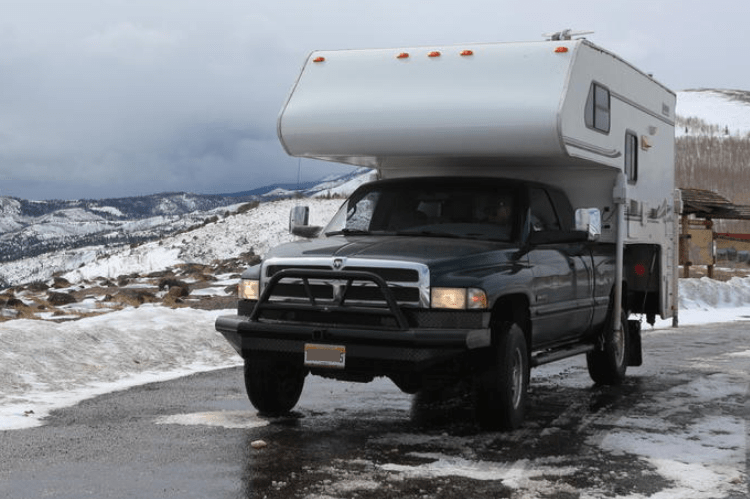 Ranch Hand BTD941BLR 1998-2002 Dodge Ram 2500/3500 Legend Bullnose Front Bumper