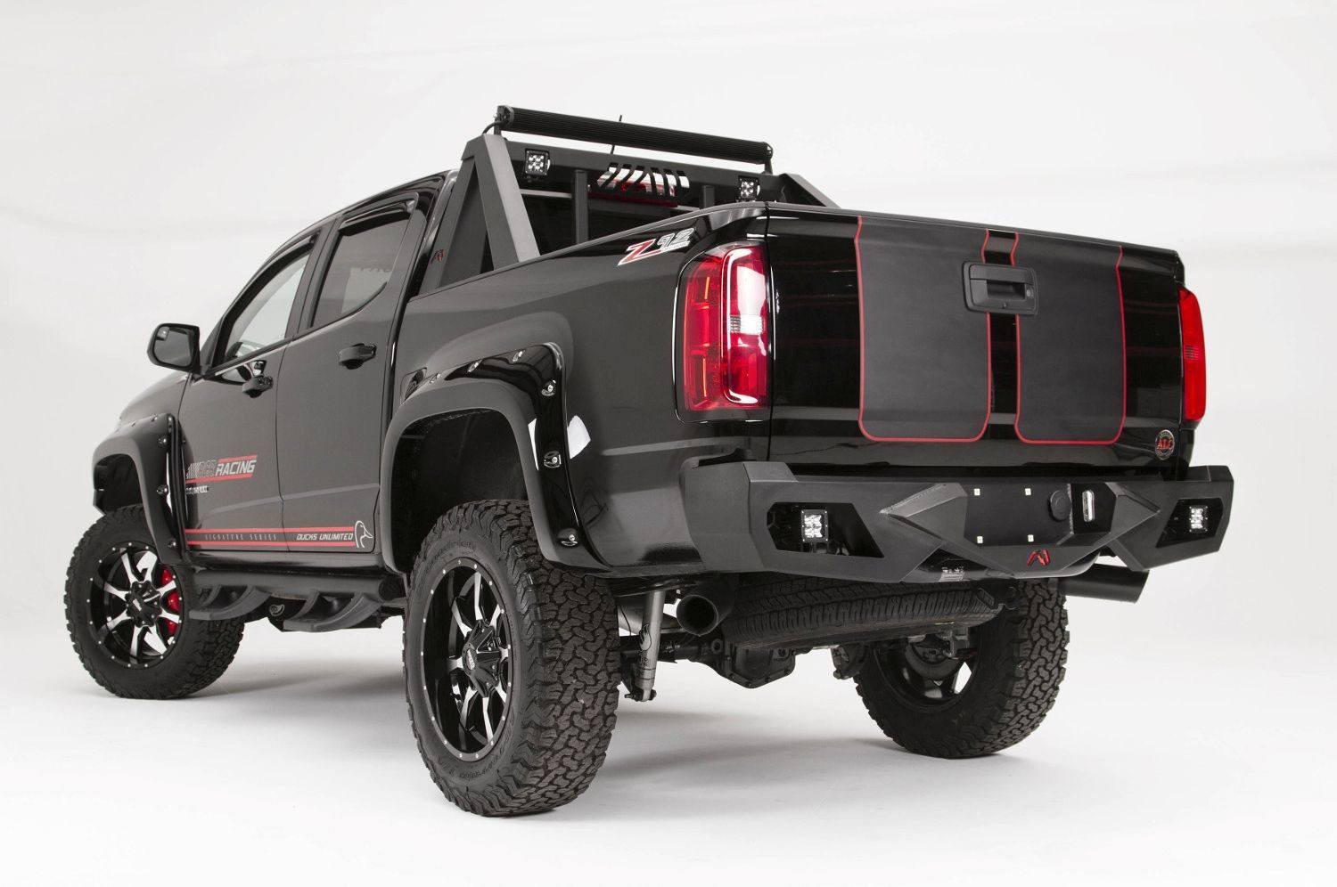Fab Fours Vengeance Rear Bumper 2015-2023 Chevy Colorado CC15-E3351-1