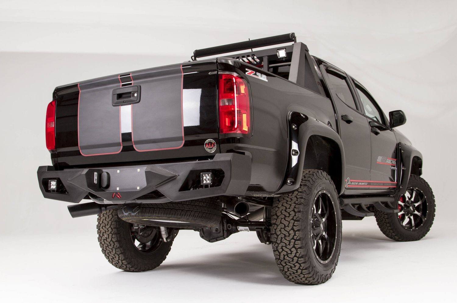Fab Fours Vengeance Rear Bumper 2015-2023 Chevy Colorado CC15-E3351-1