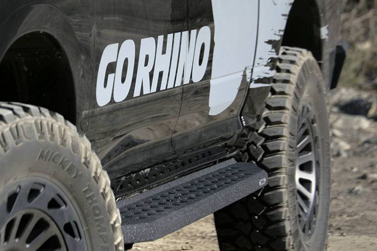 Go Rhino 69418087T Ford F250/F350 Super Duty 1999-2016 RB20 Running Boards with Mounting Brackets Kit